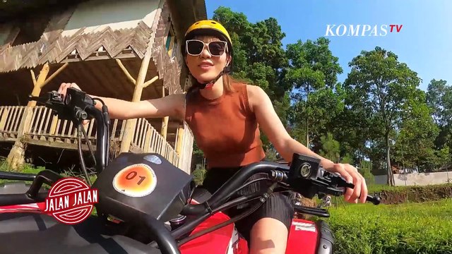 Nikmati Kopi Bonus Pemandangan di Warung Koffie Hideung Saung Karawang | Jalan-Jalan