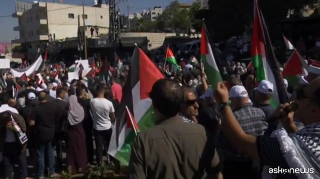 Medio Oriente, manifestazione pro-Palestina a Ramallah, in Cisgiordania