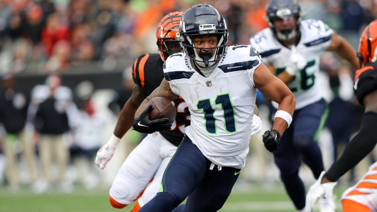 Seahawks vs. Browns: Can Geno Smith Outplay the Browns Defense?