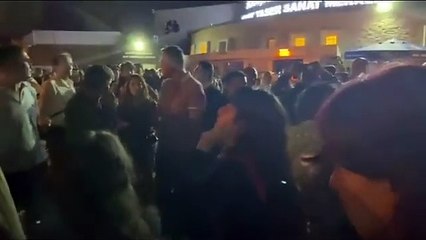 Celal Şengör'e protesto şoku: ''Tacizci hoca istemiyoruz''
