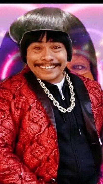 Que guapo estoy.
