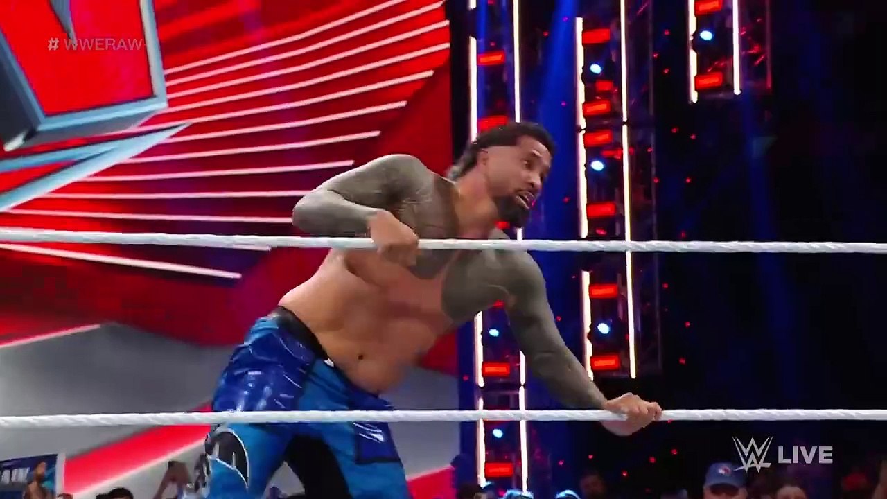 Rhodes unleashes a steel chair assault on Priest after Jey Uso match： Raw highlights, Oct. 23, 2023