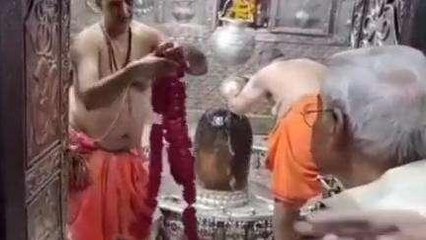 उज्जैन: नामांकन भरने से पहले कांग्रेस नेत्री पहुंची बाबा महाकाल की शरण