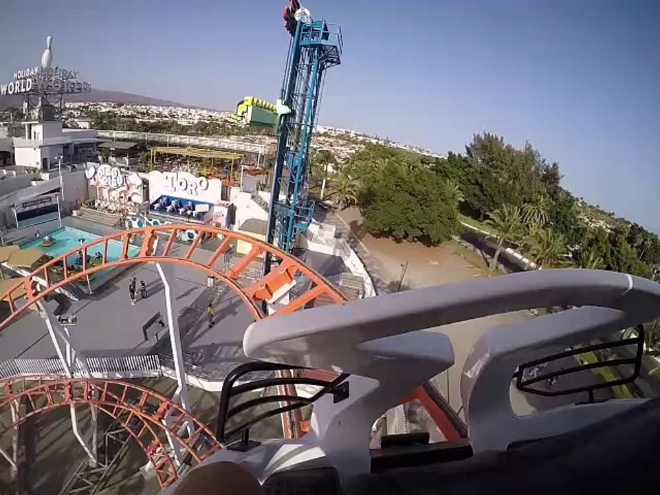 _es_¿Cómo se siente_ Montaña rusa _Holiday World Maspalomas _gb_How it feels_ Roller coaster.