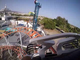 _es_¿Cómo se siente_ Montaña rusa _Holiday World Maspalomas _gb_How it feels_ Roller coaster.