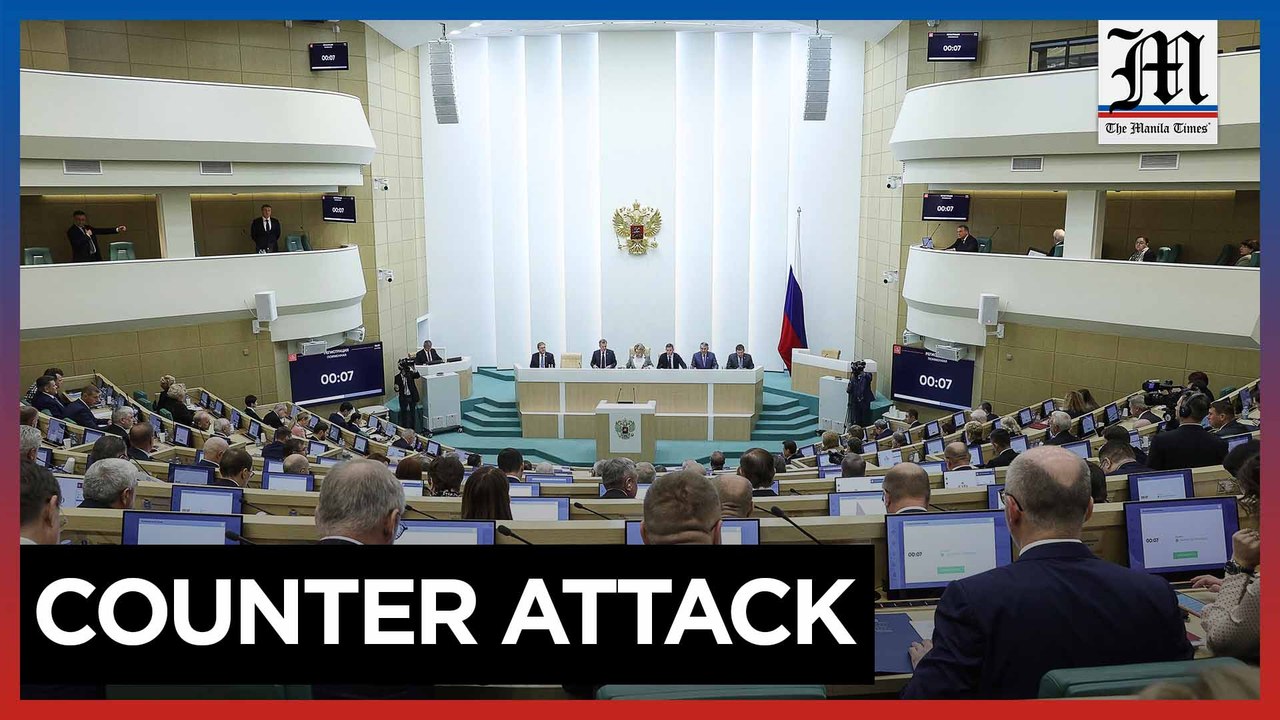 Putin oversees simulated nuclear strike