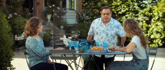 Suegros de alquiler 2.0 Tráiler