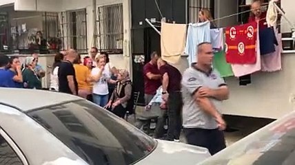 Emekli astsubay, eşini çocuklarının gözü önünde öldürdü