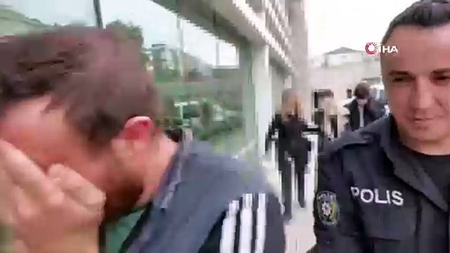 Il a été surpris en train d'essayer de voler des sous-vêtements pour sa petite amie