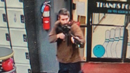 Un hombre armado causa una matanza en Maine