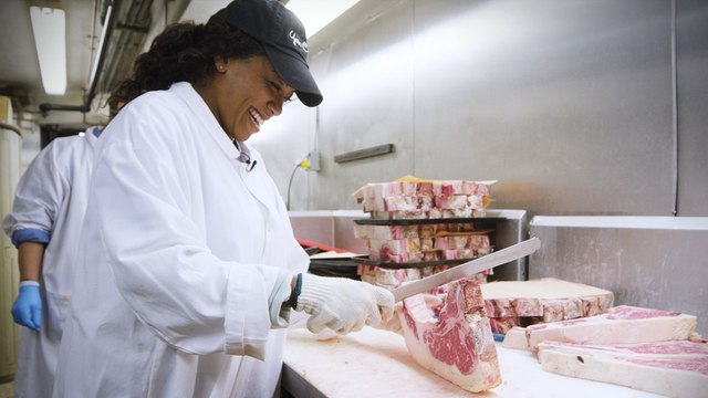 How NY Steakhouse Peter Luger Makes the Perfect Steak
