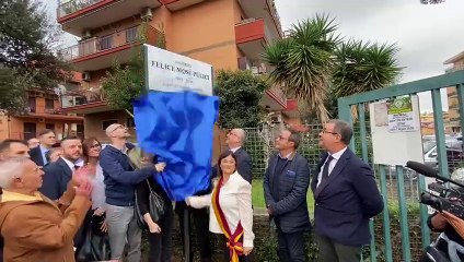 Giardino Felice Pulici: svelata la targa in suo onore