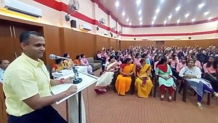 सशक्त व समृद्ध लोकतंत्र बनाने में सब बनें भागीदार