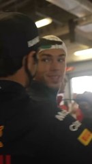 Des GARDES DU CORPS pour Max à Mexico !