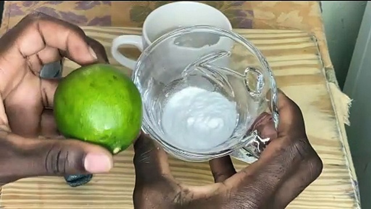Toma agua de limon y bicarbonato y aprovecha todos sus beneficios