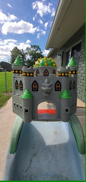 Bowser's Castle featuring Mario, Donkey Kong, and Bowser