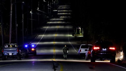 Continúa la búsqueda del sospechoso de tiroteo que dejó 18 muertos en Estados Unidos