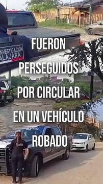 Tras una persecución fueron detenidos tres sujetos que momentos antes habían robado una camioneta en calles de la colonia La Perla de Guadalajara #TuNotiReel