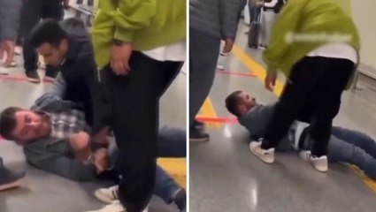 Metroda Atatürk posterli Türk bayraklarını söken şüpheli tutuklandı