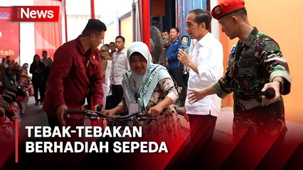 Melawat ke Palembang, Jokowi Serahkan Bantuan Pangan hingga Tebak-tebakan Berhadiah Sepeda