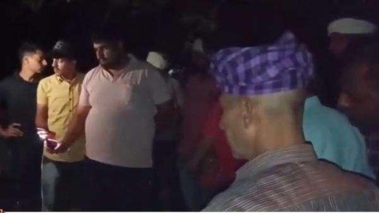 अलीगढ़: कर्दन कटा हुआ मिला युवक का शव, इलाके में दहशत