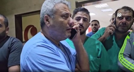 Gazzeli doktorun kahrolduğu an! Ailesinin öldüğünü telefonda öğrendi