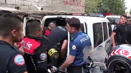 Uyuşturucu Ticareti Yapan Hükümlü, Taksiciyi Bıçakladı