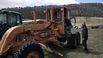 Tassie teens giving new life to vintage farm equipment