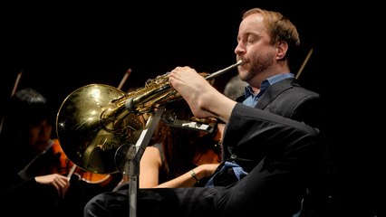 Concierto de la Orquesta de Córdoba y el trompista sin manos Felix Klieser
