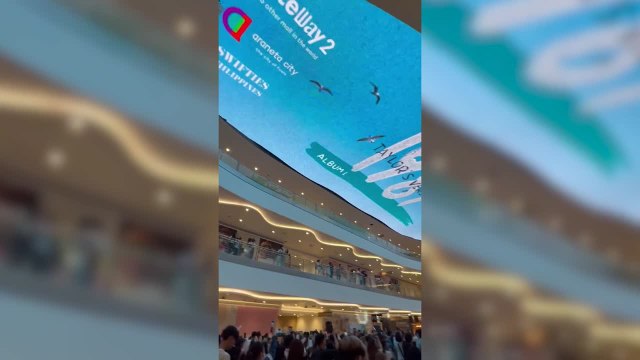 Watch: Fans in the Philippines hosted massive Taylor Swift 1989 launch party