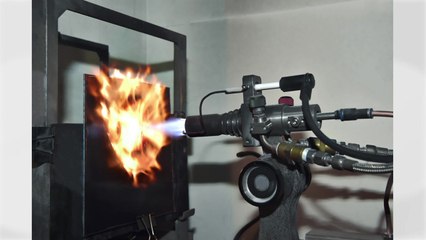 [기업] 1,500℃에 20분 버티는 배터리 열폭주 지연소재 개발 / YTN