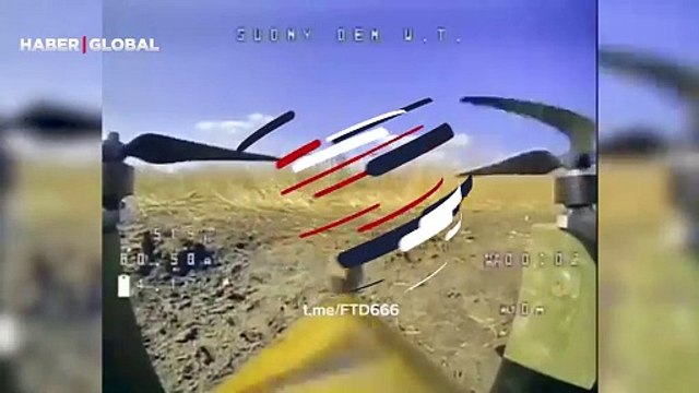 Hayrete düşüren görüntü: Tarla faresi Rus Kamikaze İHA'sının üzerinde Ukrayna mevzisine daldı