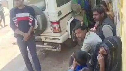 अशोकनगर: तेज़ रफ़्तार ट्रक ने 3 लोगों को मारी टक्कर, एक की हुई मौत