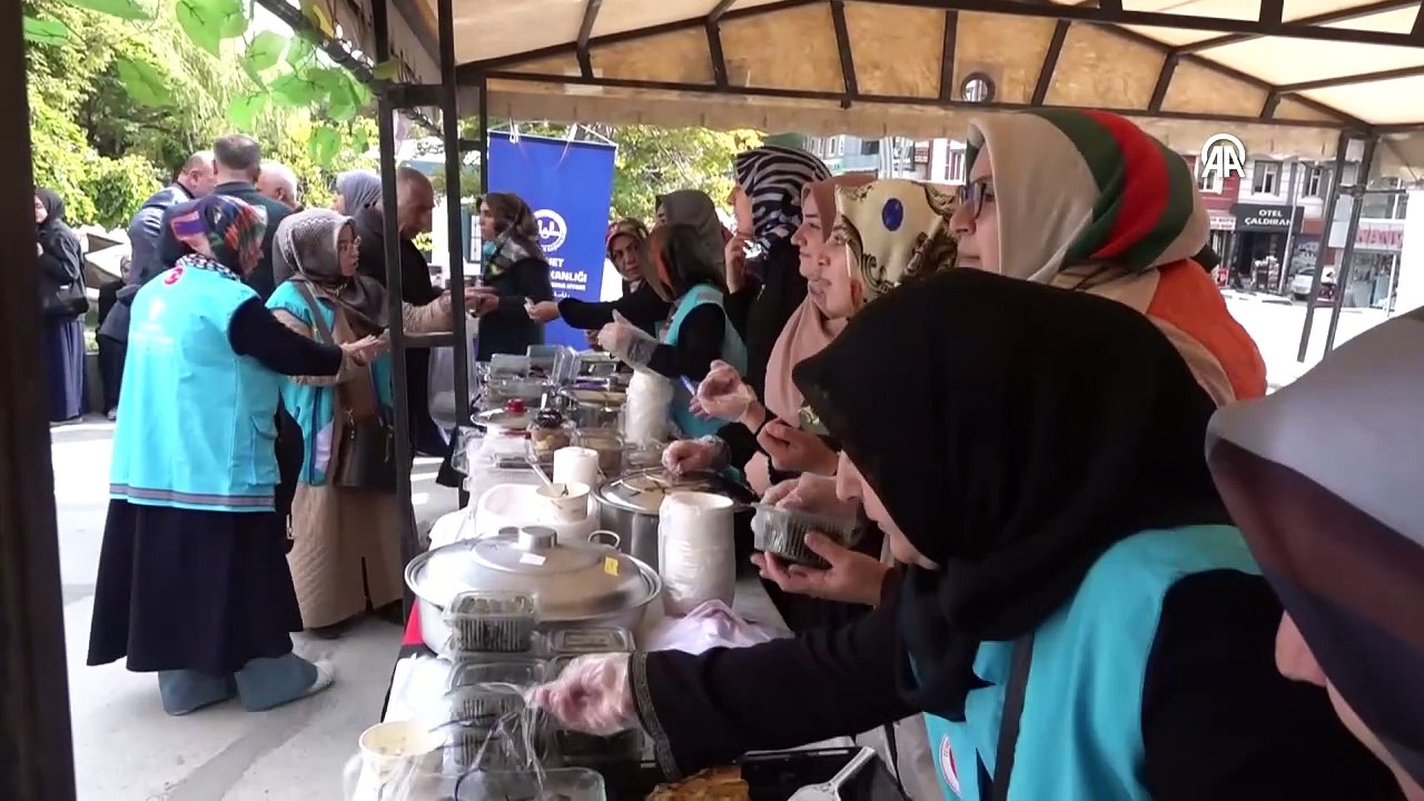 Van'daki camilerde Gazze için yardım kampanyası düzenlendi