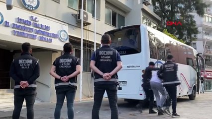 Profesyonel dalgıç, Cumhuriyet'in 100. yılına özel su altı fotoğrafları çekti