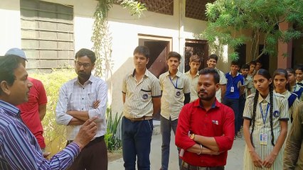 शपथ ली: हर हाल में बढ़ाएंगे मतदान