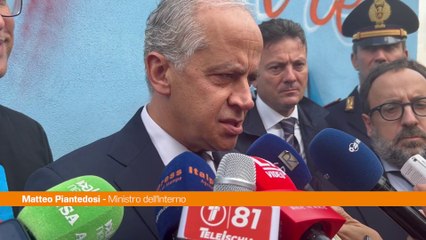 Piantedosi visita la Fondazione Onlus "A Voce d’e creature" a Napoli