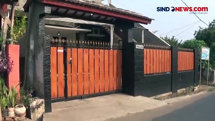 Télécharger la video: 2 Terduga Teroris Jaringan Anshor Daulah Ditangkap Densus 88 di Bekasi