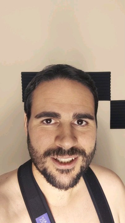 Énorme.