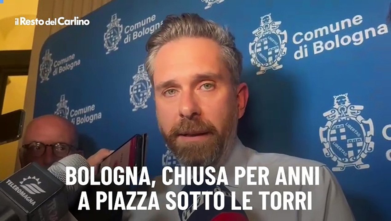 Bologna, chiusa per anni la piazza sotto le Torri