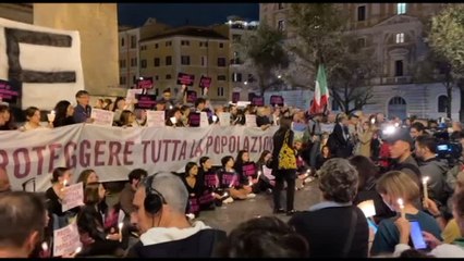 下载视频: Roma, manifestazione per chiedere cessate il fuoco in Medioriente