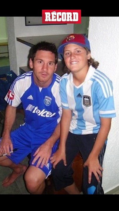 Los sueños se pueden alcanzar y Santiago Giménez lo está logrando #santigiménez  #bebote