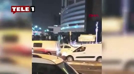 Diyarbakır’da Starbucks şubesine taşlı sopalı saldırı