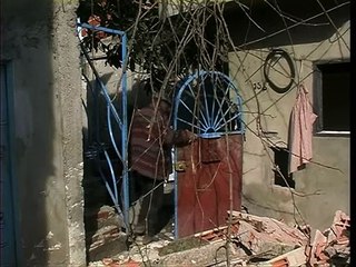 No Quarto da Vanda | movie | 2001 | Official Teaser