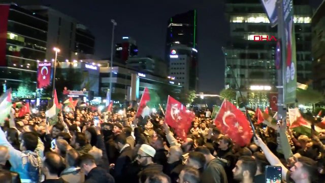 İSRAİL'İN GAZZEYE YÖNELİK YOĞUN SALDIRILARI, İSTANBUL'DA İSRAİL BAŞKONSOLOSLUĞU ÖNÜNDE PROTESTO EDİLDİ