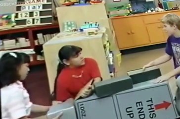 Barney and Friends Barney and Friends S01 E001 The Queen of Make Believe