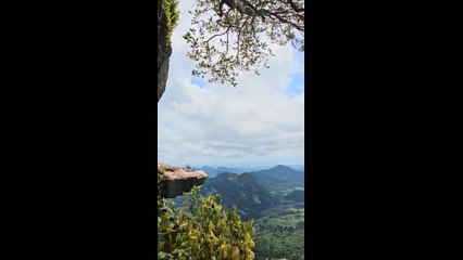 ผจญภัยสุดท้าทายที่เขาหงอนนาค กระบี่ ตามรอยพญานาค พร้อมวิวหลักล้าน🌄