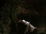 The Return of the Condor Heroes 95 in slow motion 神鵰俠侶 古天樂版 小龍女居然能在繩子上睡覺 Little Dragon Girl Xiaolongnu can actually sleep on the rope