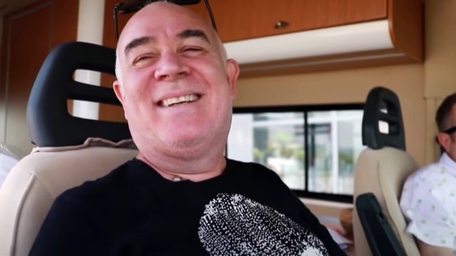 Guven Kirac kimdir? Guven Kirac serveti, yaşı, Boyu, Kilosu,Dizileri, filmer, sevgilisi,