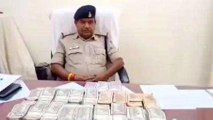 रतलाम: GRP पुलिस ने रेलवे स्टेशन से पैसों से भरे बैग किया ज़ब्त, आरोपी किया गिरफ्तार
